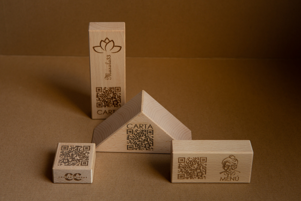 Cubo madera QR para Carta digital Restaurantes Bares