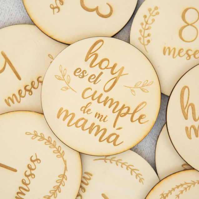 cumplemes madera personalizados nombre fecha nacimiento bebe milstones grabado laser