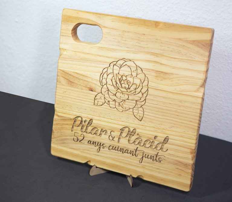 Tabla de cocina con grabado personalizado para regalo original